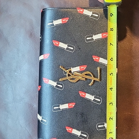 YSL Clutch - Picture 6 of 7